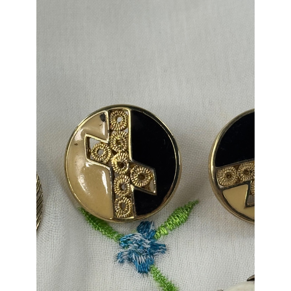 Vintage Earrings Lot 9 Pairs Retro Tone‎ Enamel Rhinestone Animal Print Green - Picture 8 of 10